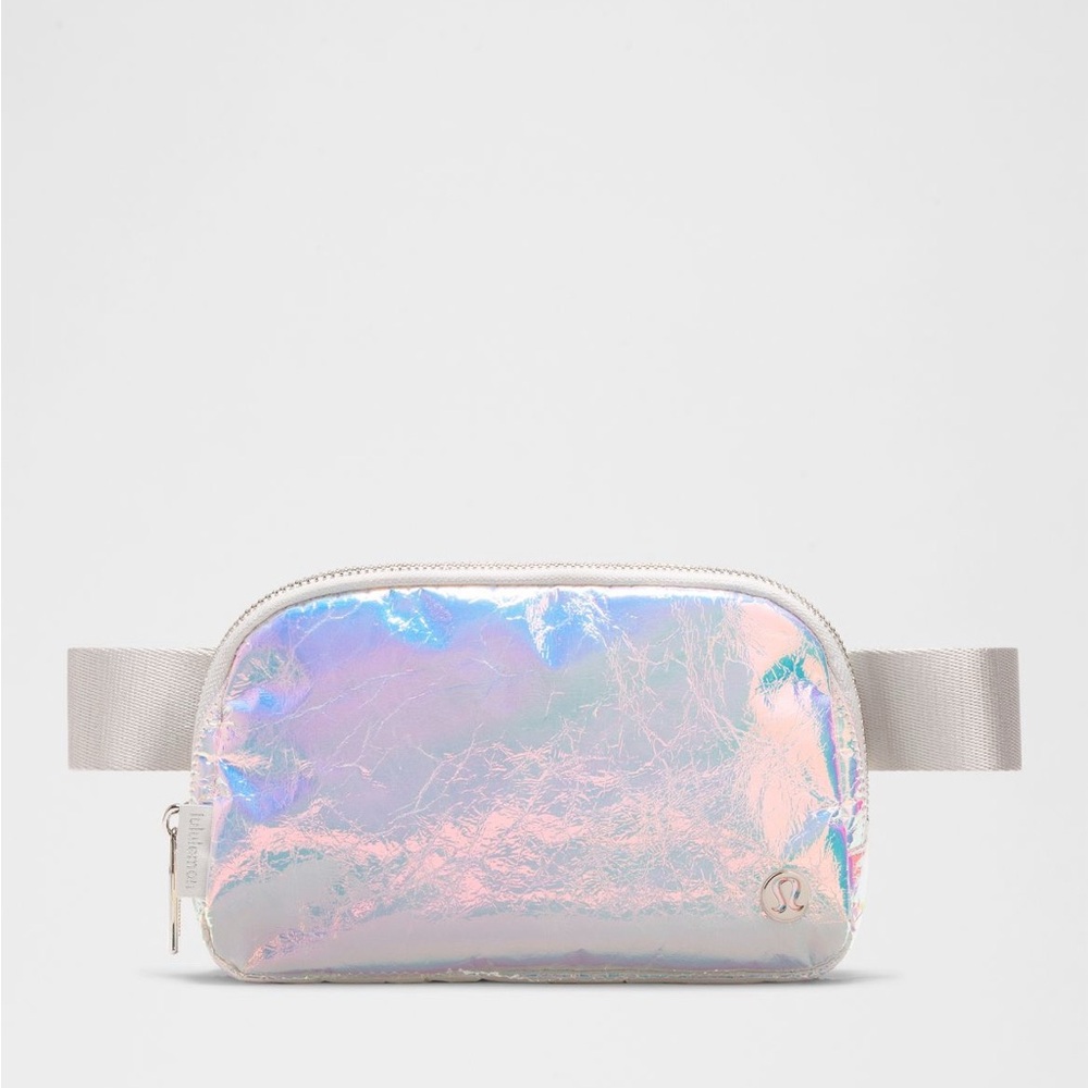 NEW LULULEMON EVERYWHERE BELT BAG 
COLOR IRIDESCENT/SILVER